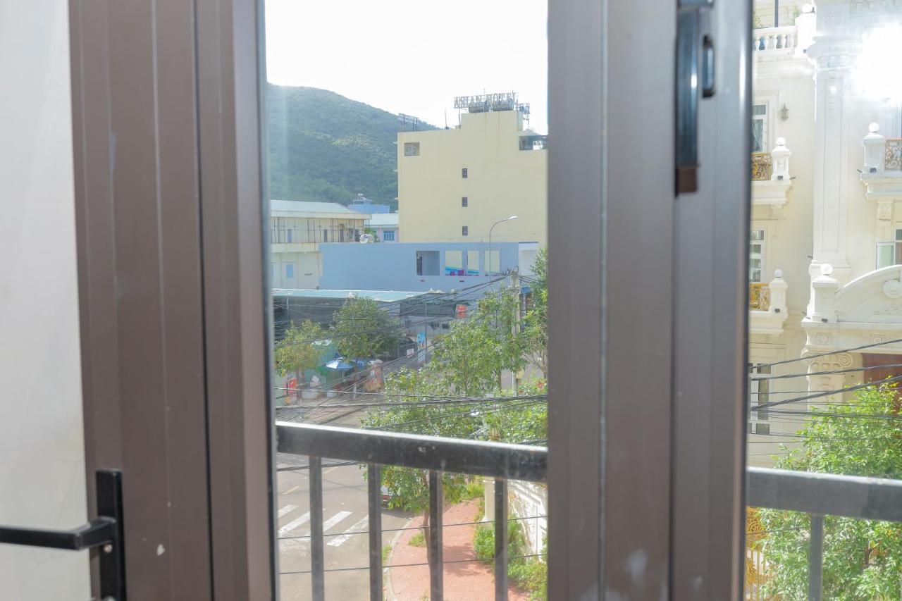 Khach San Ciao Quy Nhon Hotel Buitenkant foto